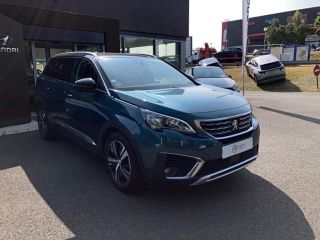 49070 : Hyundai Angers - Oceane Automobiles - PEUGEOT 5008 Allure - 5008 II - Bleu - Boîte manuelle - Essence sans plomb