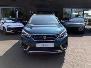 49070 : Hyundai Angers - Oceane Automobiles - PEUGEOT 5008 Allure - 5008 II - Bleu - Boîte manuelle - Essence sans plomb