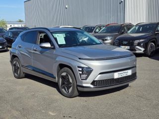 29200 : Hyundai Brest - Iroise Automobiles - HYUNDAI Kona - Kona - Shimmering Silver Métal - Traction - Electrique
