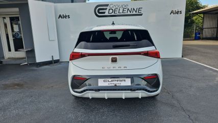 30100 : Hyundai Alès - Auto Hall - CUPRA BORN V - BORN - Blanc - Automate à fonct. Continu - Courant électrique