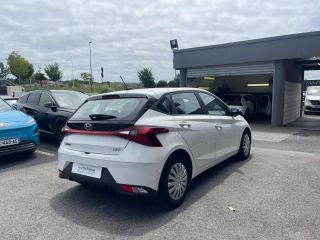 64100 : Hyundai Bayonne - Oceanic Auto - HYUNDAI i20 - i20 - Polar White - Traction - Essence