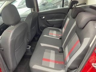 64100 : Hyundai Bayonne - Oceanic Auto - DACIA Sandero - Sandero - Rouge Fusion - Traction - Essence