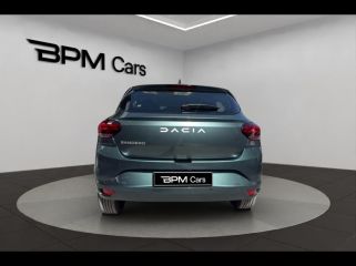 75013 : Hyundai Paris 13 - BPM Cars - DACIA Sandero - Sandero - Vert Cèdre métallisé - Traction - Essence