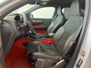 78310 : Hyundai Coignières - Socohy | Groupe Rabot - VOLVO XC40 - XC40 - Gris Glacier - Traction - Hybride rechargeable : Essence/Electrique
