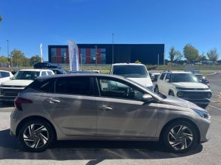 64100 : Hyundai Bayonne - Oceanic Auto - HYUNDAI i20 - i20 - Gris - Traction - Essence/Micro-Hybride