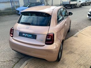 04100 : Hyundai Manosque - Pedinielli - FIAT 500e 3+1 Icône - 500 III - Rouge - Automate à fonct. Continu - Courant électrique