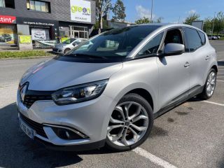 56000 : Hyundai Vannes - Park Lann Automobiles - RENAULT Scenic - Scenic - Gris Platine - Traction - Diesel