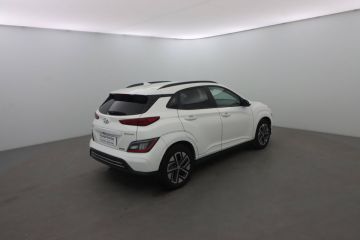 60440 : Stock constructeur - HYUNDAI KONA ELECTRIC POMPE A CHALEUR - KONA ELECTRIQUE II - Blanc - Automate à fonct. Continu - Courant électrique