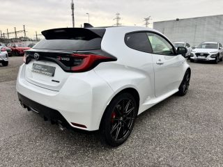 31683 : Hyundai Toulouse Sud Labège - Automobiles Delahaye - TOYOTA YARIS GR Track - YARIS IV - Blanc - Boîte manuelle - Essence sans plomb