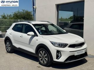 13200 : HYUNDAI Arles - Lexa Automobile - KIA STONIC Active - STONIC - Blanc - Boîte manuelle - Essence sans plomb