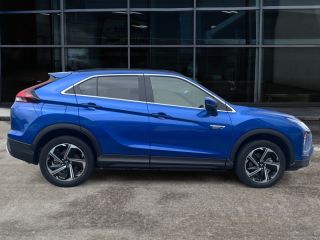 29200 : Hyundai Brest - Iroise Automobiles - MITSUBISHI Eclipse Cross - Eclipse Cross - Blanc - Transmission intégrale - Hybride rechargeable : Essence/Electrique