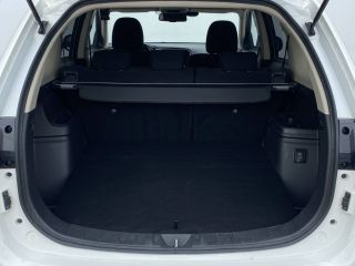 33110 : Hyundai Bordeaux Nord Le Bouscat - Sipa Automobiles - MITSUBISHI OUTLANDER PHEV Business - OUTLANDER III - Non codifie - Automate à fonct. Continu - Essence / Courant électrique