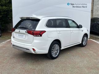 33110 : Hyundai Bordeaux Nord Le Bouscat - Sipa Automobiles - MITSUBISHI OUTLANDER PHEV Business - OUTLANDER III - Non codifie - Automate à fonct. Continu - Essence / Courant électrique