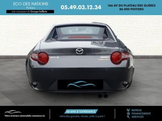 86000 : Hyundai Poitiers - Eco des Nations - MAZDA MX-5 RF - MX-5 RF - Gris - Propulsion - Essence