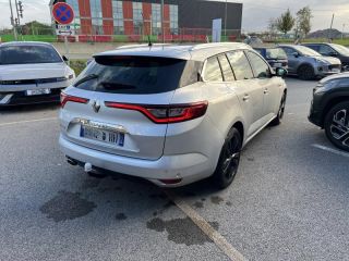 64100 : Hyundai Bayonne - Oceanic Auto - RENAULT Megane Estate - Megane Estate - Gris Platine - Traction - Essence