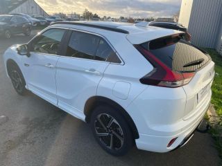 29200 : Hyundai Brest - Iroise Automobiles - MITSUBISHI Eclipse Cross - Eclipse Cross - Diamond White spécial - Transmission intégrale - Hybride rechargeable : Essence/Electrique