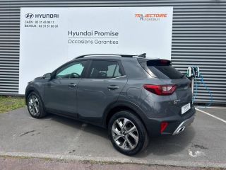 14100 : Hyundai Lisieux - Trajectoire Automobiles - KIA Stonic - Stonic - Gris Météore métallisé - Traction - Essence/Micro-Hybride