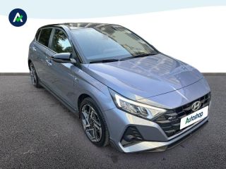 75013 : Hyundai Paris 13 - BPM Cars - HYUNDAI i20 - i20 - Meta Blue Métal/Toit+rétros Black - Traction - Essence