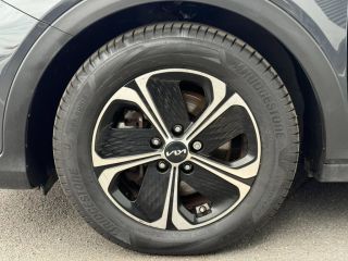 14100 : Hyundai Lisieux - Trajectoire Automobiles - KIA XCeed - XCeed - Gris Eclipse métallisé - Traction - Hybride rechargeable : Essence/Electrique