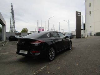 91100 : Hyundai Corbeil-Essonnes - CAP Fournier - HYUNDAI i30 FASTBACK Executive - i30 III - NOIR - Boîte séquentielle - Essence sans plomb