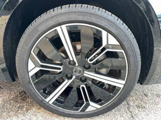 04100 : Hyundai Manosque - Pedinielli - LANCIA YPSILON LX - YPSILON III - Bleu - Boîte automatique - Essence sans plomb