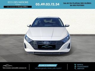 86000 : Hyundai Poitiers - Eco des Nations - HYUNDAI i20 - i20 - Blanc - Traction - Essence