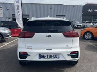 27700 : Hyundai Les Andelys - JFC by Mary Automobiles - KIA E-NIRO Active - NIRO - Blanc Celeste - Automate à fonct. Continu - Courant électrique