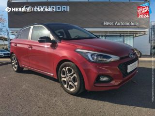 51100 : Hyundai Reims - HESS Automobile - HYUNDAI i20 - i20 - Passion Red/Toit rétro Phantom Black - Traction - Essence