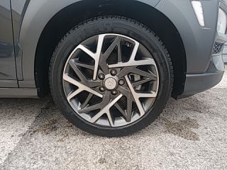 83170 : Hyundai Brignoles - Thaon &amp; Fils - HYUNDAI Kona - Kona - Dark Knight Métal - Traction - Hybride : Essence/Electrique