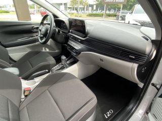 59640 : Hyundai Dunkerque - Europ&#039;Auto - HYUNDAI i20 - i20 - Lumen Gray Métal/Toit+rétros Black - Traction - Essence/Micro-Hybride