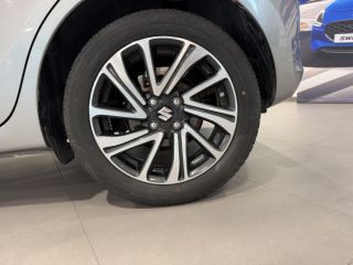 85300 : Hyundai Challans - Océane Auto - SUZUKI SWIFT Pack - SWIFT III - Gris - Boîte manuelle - Essence sans plomb