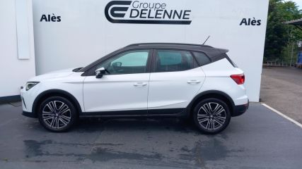 30100 : Hyundai Alès - Auto Hall - SEAT ARONA Urban - ARONA - Blanc - Boîte manuelle - Essence sans plomb