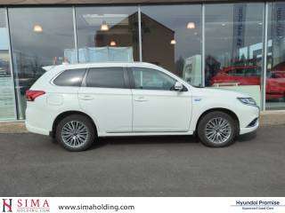 59540 : Hyundai Cambrai - ADNH - MITSUBISHI Outlander - Outlander - Blanc - Traction - Hybride rechargeable : Essence/Electrique