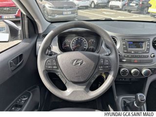 35400 : Hyundai Saint-Malo - GCA - HYUNDAI i10 - i10 - Polar White - Traction - Essence