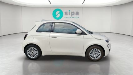 33140 : Hyundai Bordeaux Sud Villenave d'Ornon - Sipa Automobiles - FIAT 500e BERLINE Nouvelle 500 - 500 III ELECTRIQUE - Blanc - Automate à fonct. Continu - Courant électrique