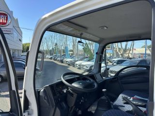 04100 : Hyundai Manosque - Pedinielli - ISUZU M21  - M21 - Blanc - Boîte manuelle - Diesel