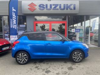 28600 : Hyundai Chartres - Alliance Automobile - SUZUKI Swift - Swift - So&#039;Color Speedy Blue/Super Black métal - Traction - Essence/Micro-Hybride
