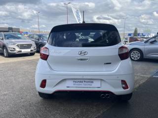 72100 : Hyundai Le Mans - Planet Auto - HYUNDAI i10 - i10 - Atlas White/Toit/rétros Black - Traction - Essence