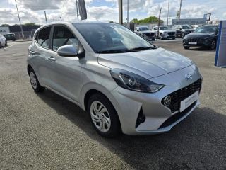 87280 : Hyundai Limoges - Motors Cars - HYUNDAI i10 - i10 - Sleek Silver Métal - Traction - Essence