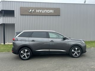 41000 : Hyundai Blois - Mondial Auto - PEUGEOT 5008 - 5008 - Gris Platinium (M) - Traction - Essence