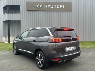 41000 : Hyundai Blois - Mondial Auto - PEUGEOT 5008 - 5008 - Gris Platinium (M) - Traction - Essence