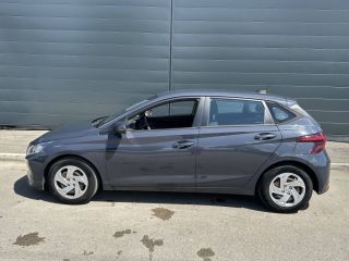21300 : Hyundai Dijon - Privilège Automobiles - HYUNDAI i20 Initia - i20 III - Gris - Boîte manuelle - Essence sans plomb