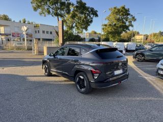 84120 : Hyundai PERTUIS - SA PEDINIELLI - HYUNDAI KONA ELECTRIC Creative - KONA ELECTRIQUE II - ECOTRONIC GRAY - Automate à fonct. Continu - Courant électrique