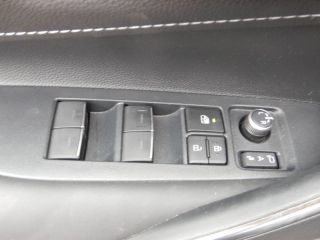 52000 : Hyundai Chaumont - Garage Michel Bazin - SUZUKI Swace - Swace - Black Mica - Traction - Hybride : Essence/Electrique