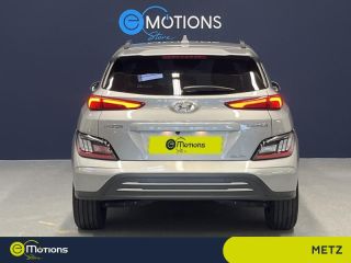57685 : Hyundai Metz - Theobald Automobiles - HYUNDAI Kona - Kona - Shimmering Silver Métal - Traction - Electrique