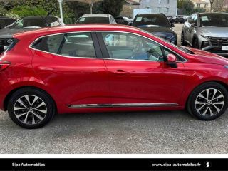 33110 : Hyundai Bordeaux Nord Le Bouscat - Sipa Automobiles - RENAULT CLIO V  - CLIO V - Rouge - Boîte hybride multimode - Essence / Courant électrique