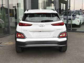 60740 : Hyundai Saint-Maximin - Protea by Riester - HYUNDAI KONA ELECTRIC Intuitive - KONA - BLANC - Automate à fonct. Continu - Courant électrique