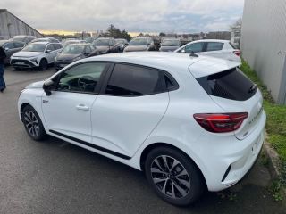 29200 : Hyundai Brest - Iroise Automobiles - MITSUBISHI Colt - Colt - Blanc - Traction - Hybride : Essence/Electrique