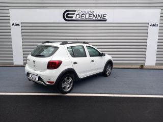 30100 : Hyundai Alès - Auto Hall - DACIA SANDERO Evasion - SANDERO II - Blanc - Boîte manuelle - Essence ou gaz