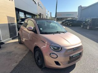 04100 : Hyundai Manosque - Pedinielli - FIAT 500e CABRIOLET Nouvelle 500 - 500 III - Rose - Automate à fonct. Continu - Courant électrique